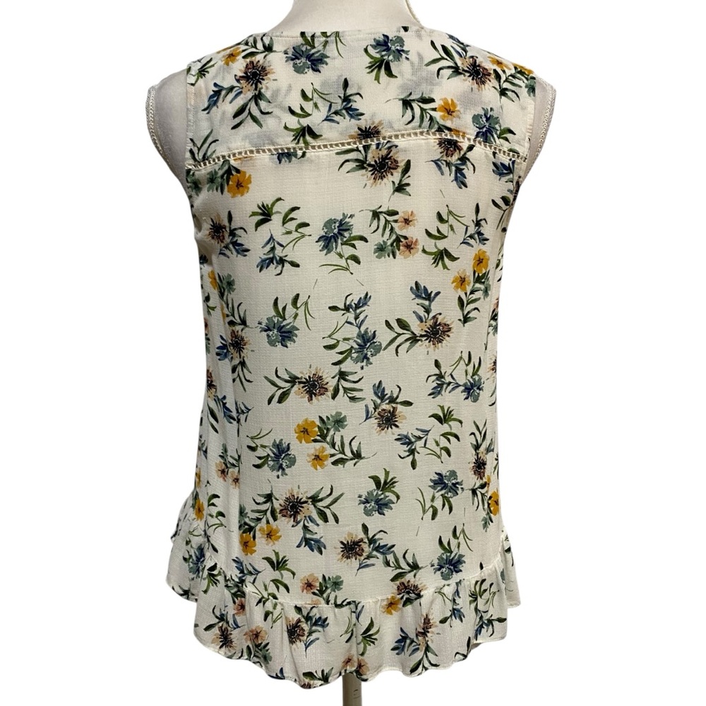 Lucky Brand Women’s Tank Top Floral V-Neck Cream Blue Sleeveless Size Small - Picture 4 of 16